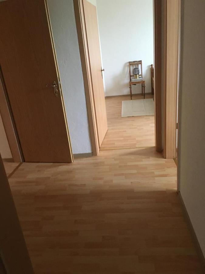 Gemuetliche Ferienwohnung Fuer 6 Personen Im Schloss Kastorf Knorrendorf Exterior foto